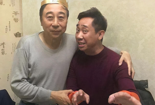 冯巩的徒子徒孙:艺海潜力派,感恩师恩,共谱辉煌舞台
