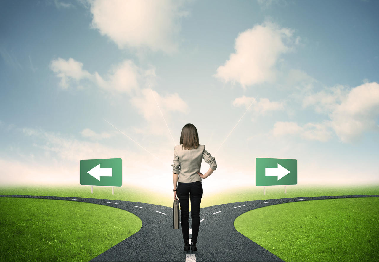 职场中,努力敌不过「空降」,你会走人么?