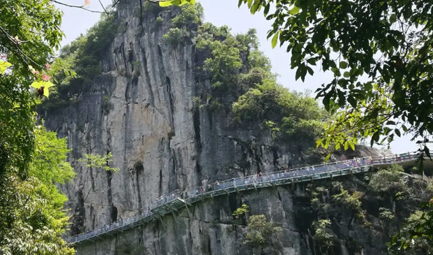 融安有什么好玩的景点,探秘石岩旅游景区