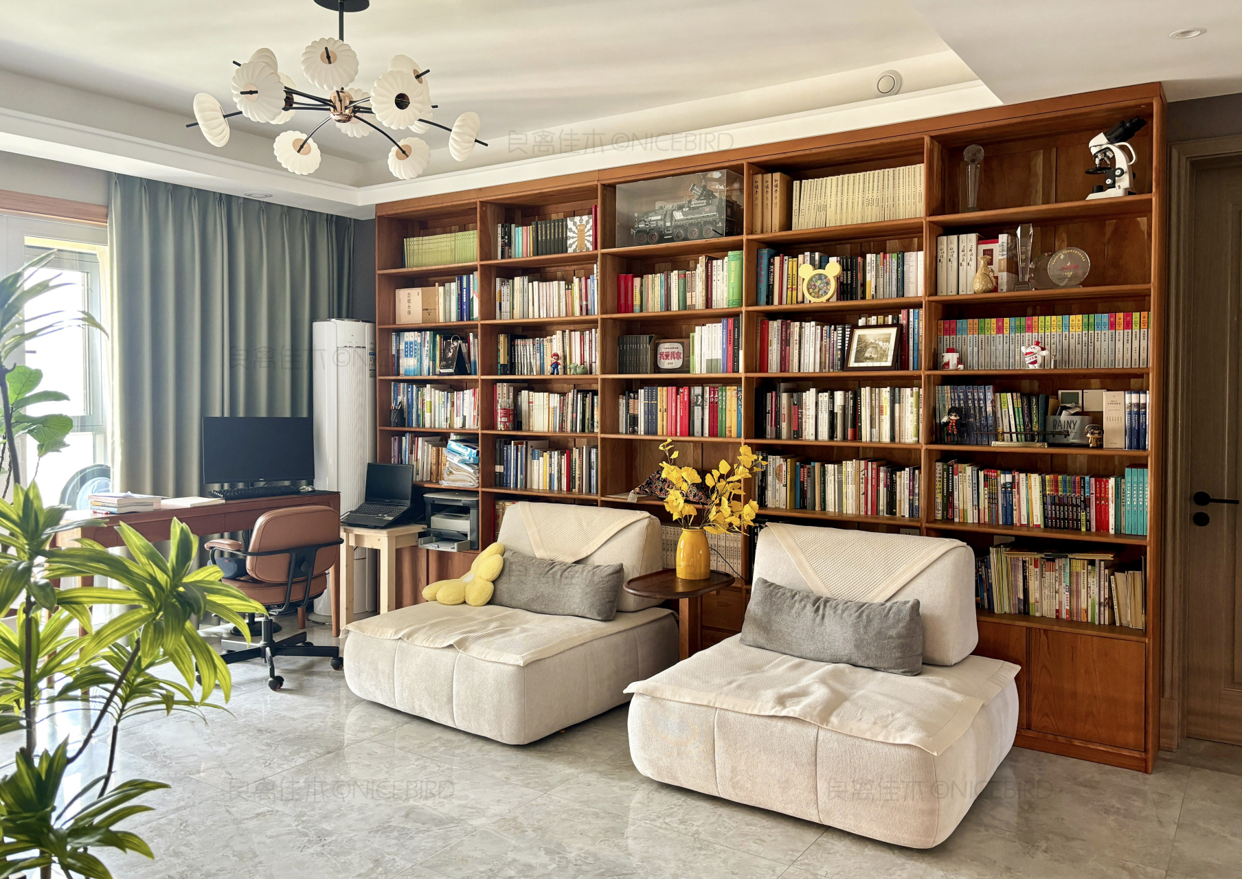 客厅书房 居之舒畅 徜徉其间 古来今往 文化自信 阅读中藏 深厚所积