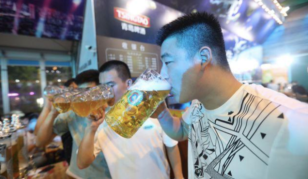 就像淳朴豪迈的山东汉子一般,山东人爱喝酒的由来颇深.