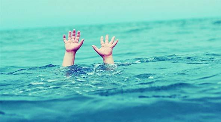 儿童溺水死亡脚丫图片图片