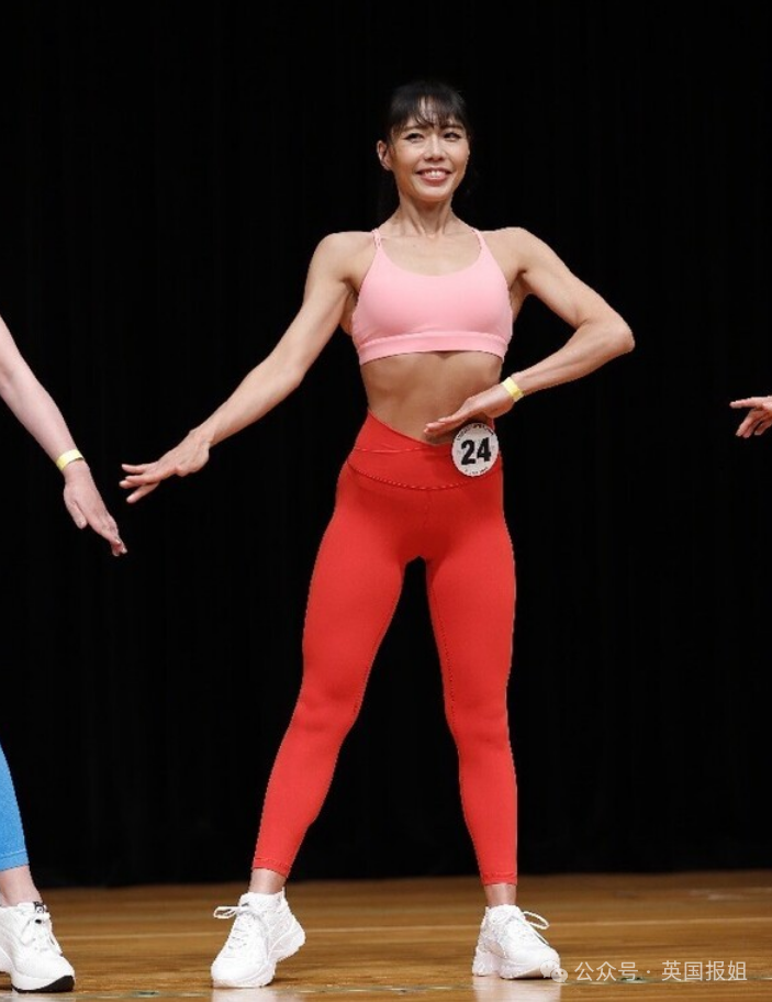 日本18岁女高中生变身比基尼健美女神肌肉反差照引惊呼这无敌的元气