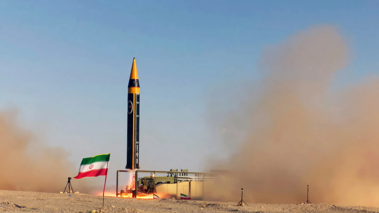 以色列被架在火上烤?盘点伊朗打击以色列本土,都用了哪些武器?