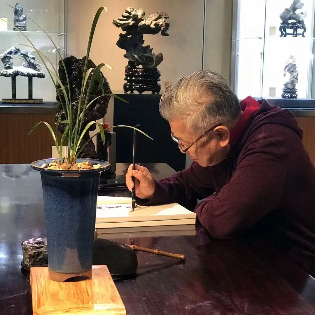 上海石展的风吹向何方