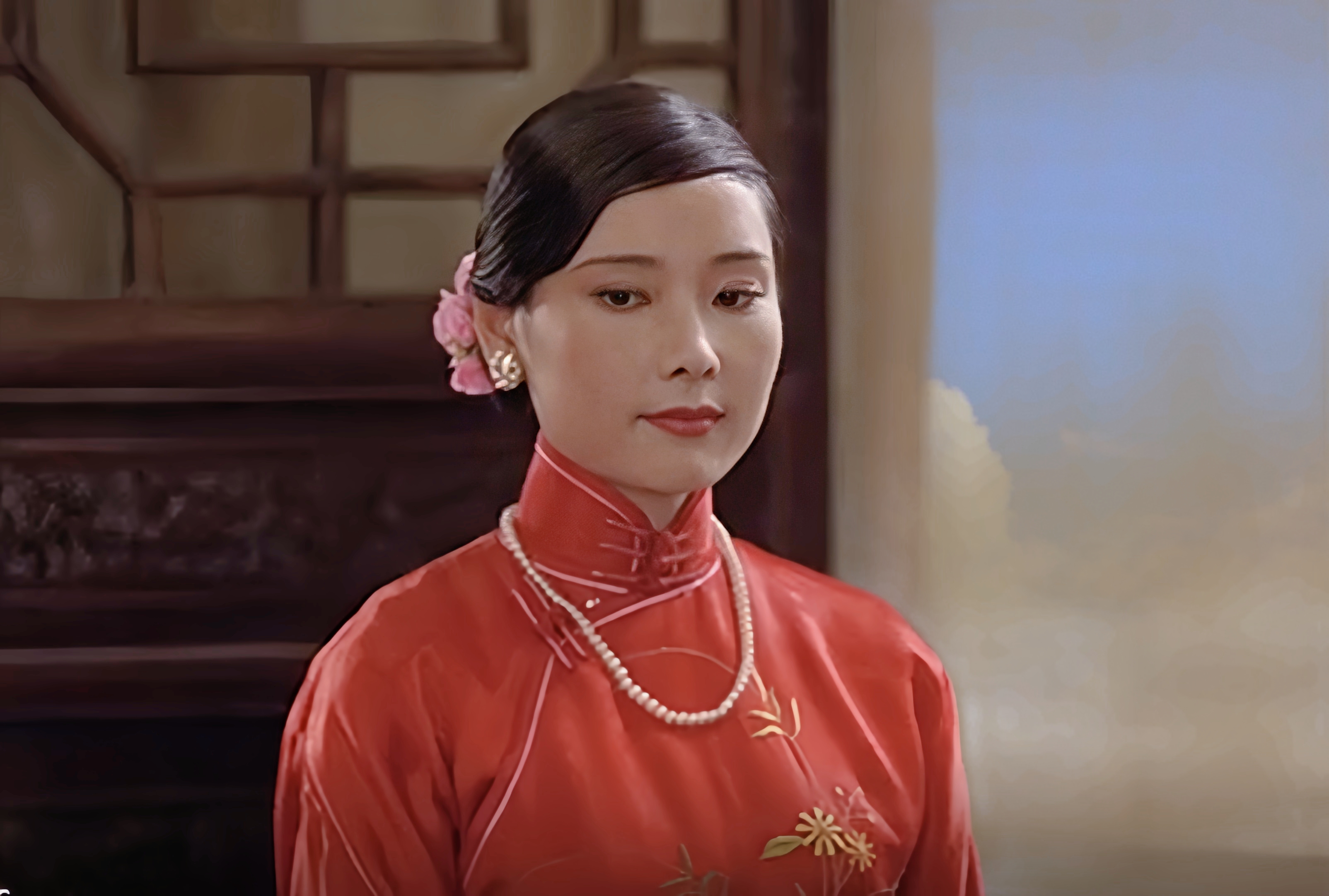 《妻妾成群》恪守夫规的人生抵不过一时的欢愉