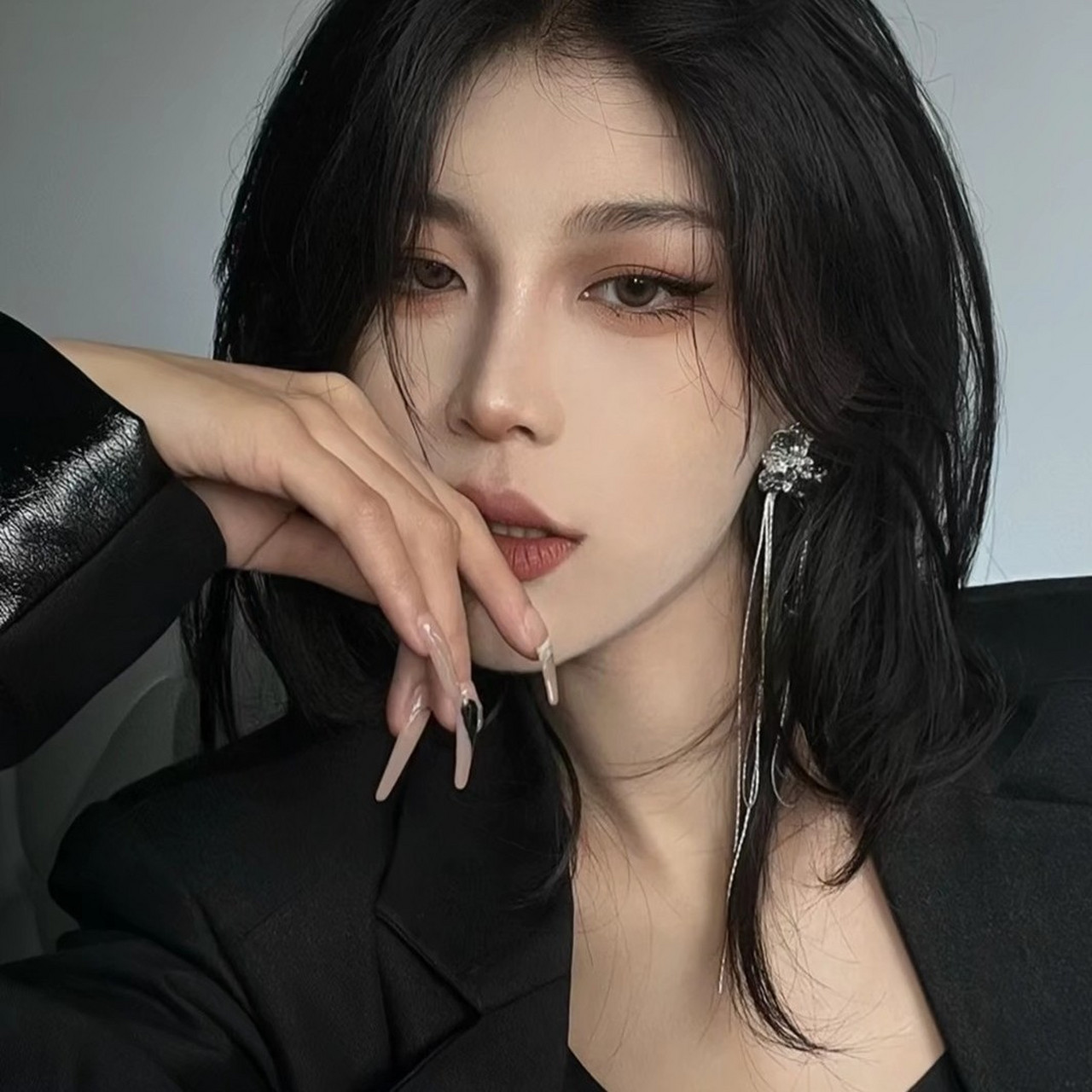 一组酷拽女生头像