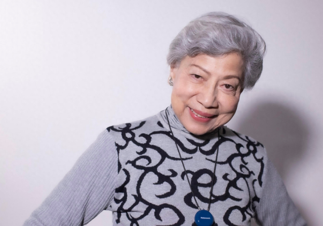 一路走来,罗兰在事业上取得了成功,然而她的感情却没有圆满,因为演了