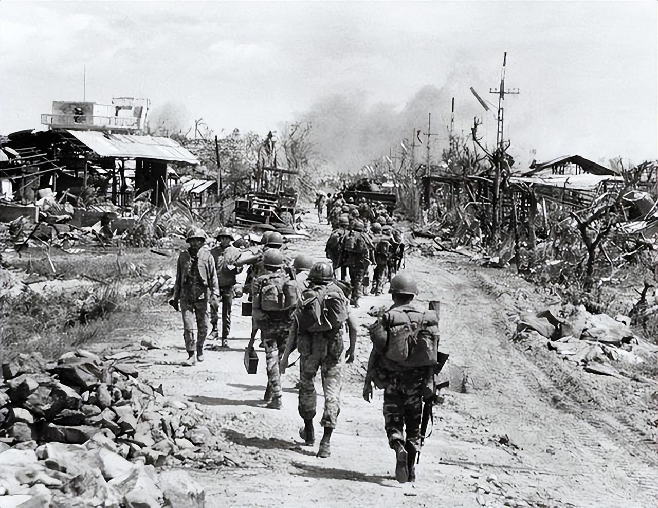 越南战争后回归统一,南越总统结局悲惨,但妻子们却各有命运