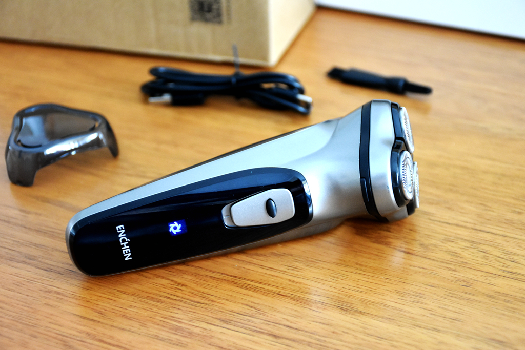 国产剃须刀"出圈"?小米推39元男生剃须刀,品质价格的完美结合