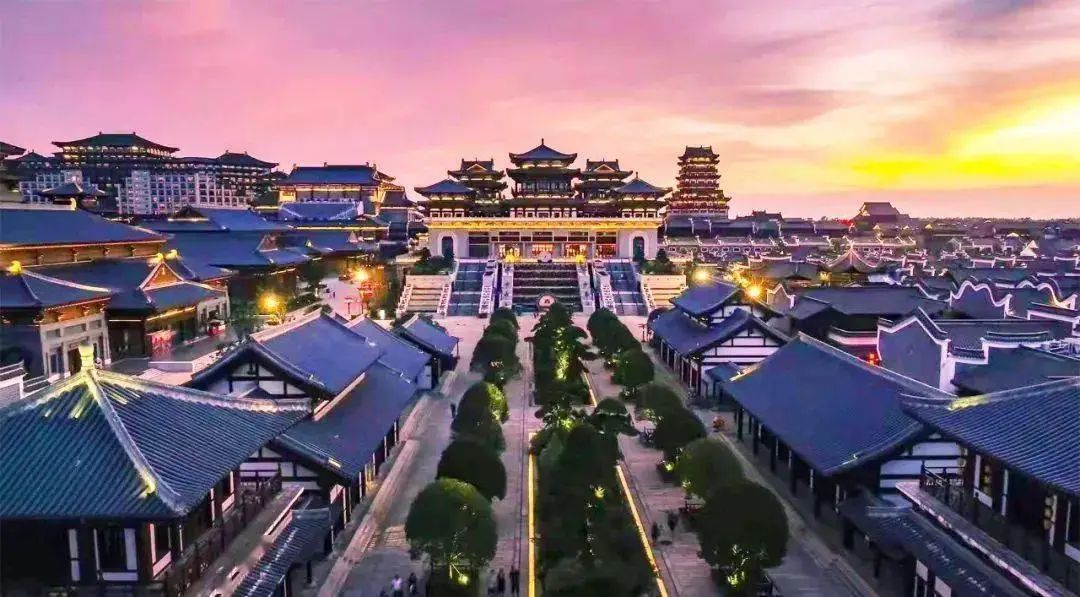 长沙旅游地《新华联铜官窑古镇景区》旅游攻略:美食,住宿,游玩