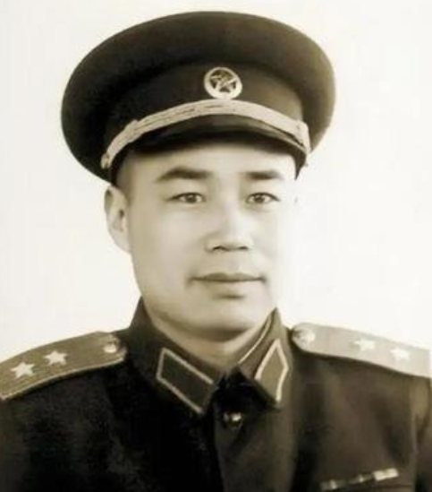 69年王近山复出后到南京,看到肖永银,惭愧地说:过去错怪你了