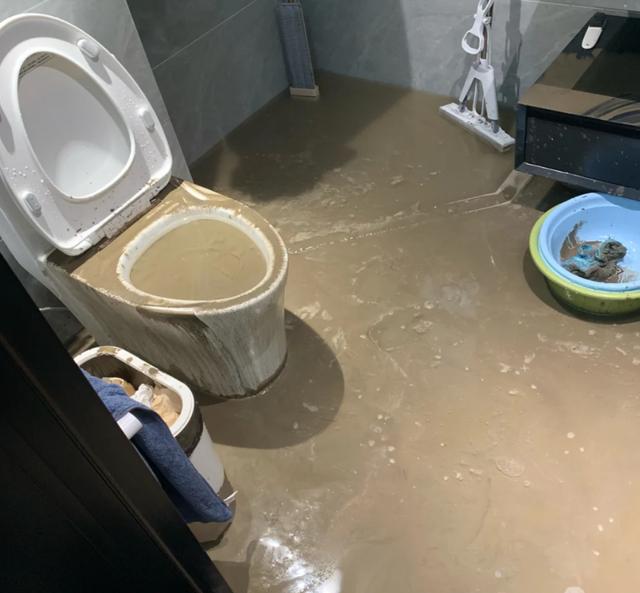 有一种痛苦叫买了2楼,卖不掉又不想住,彻底沦为"不动产"