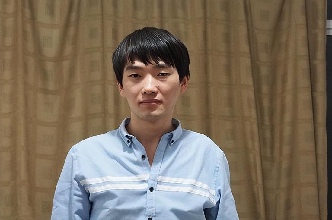 2018年,徐孟南高考故意考0分,10年后为何选择重回考场?