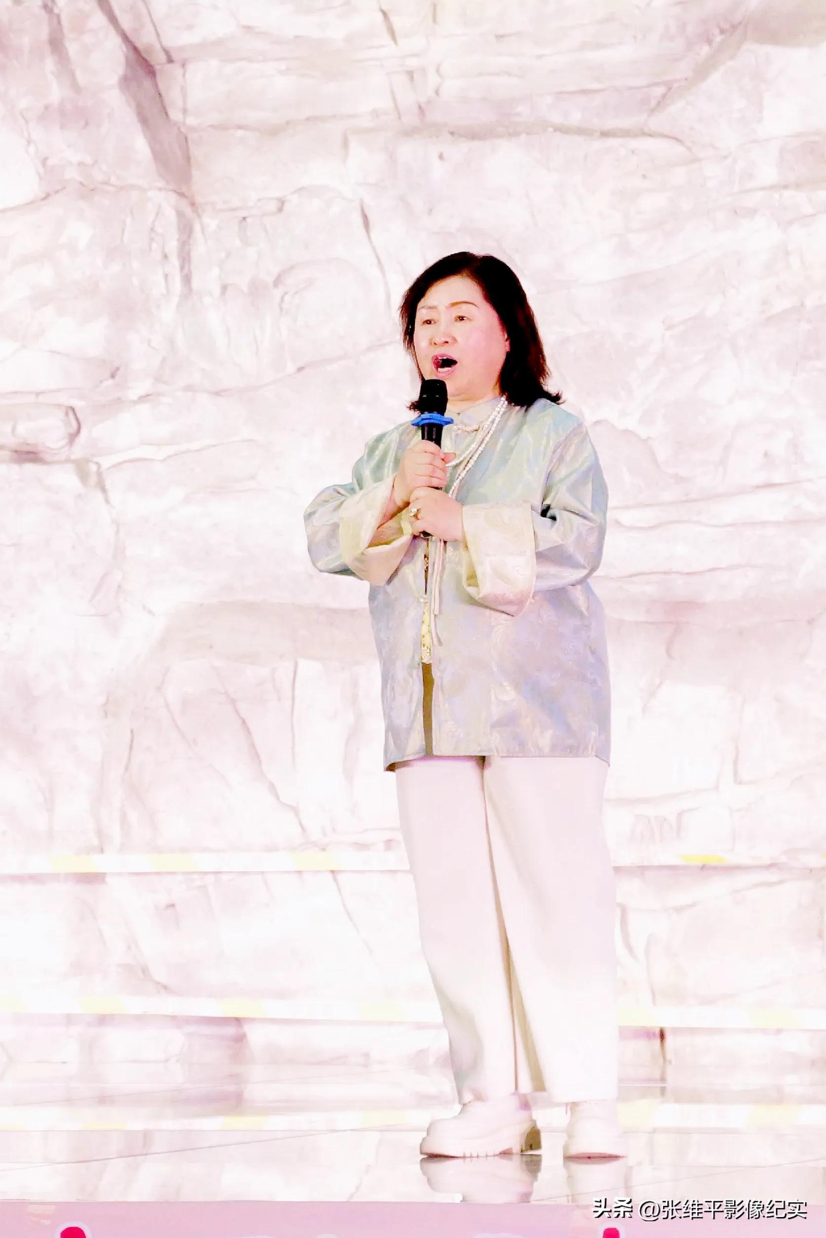 商务厅原副厅长郑伟阳致辞歌舞《我家住在沈阳城》吕家琪等旗袍舞