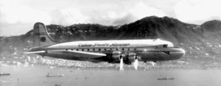 1954年我军误击英国"改装客机",引发中美海南交火,结局如何?