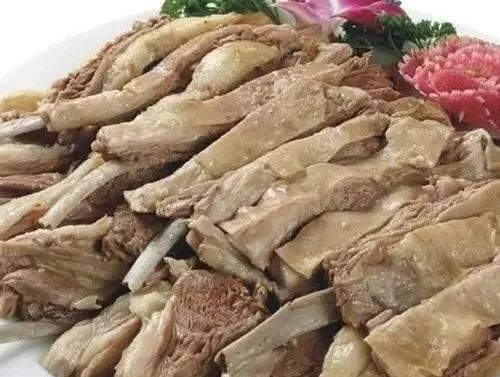 五一浪哪儿,六盘山赏山花,须弥山品文化!