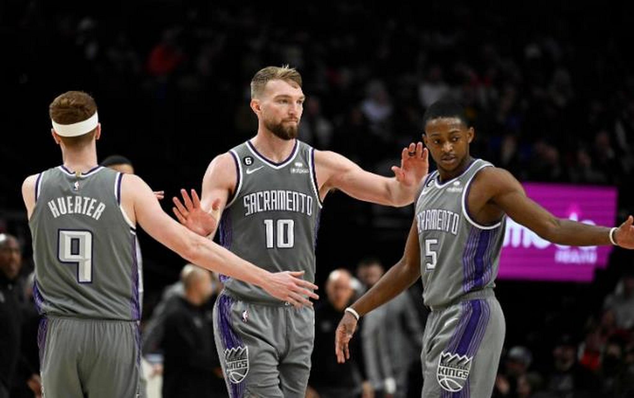今天的nba附加赛鹈鹕队战胜了国王队,幸运的登上了季后赛的末班车