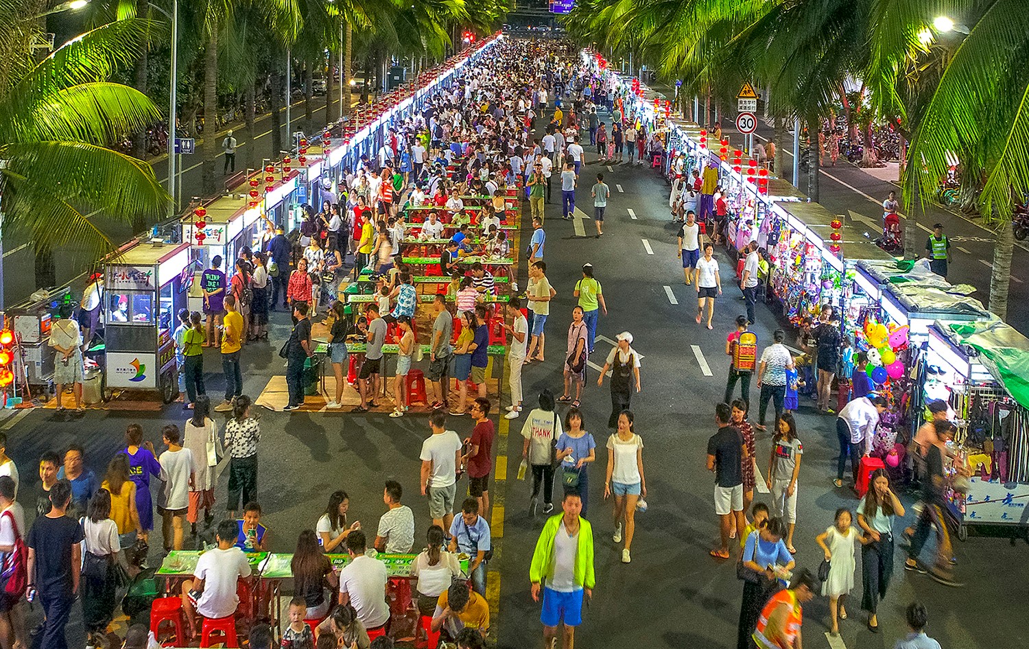 水东街美食街:寻味之旅,必尝的地道美食推荐
