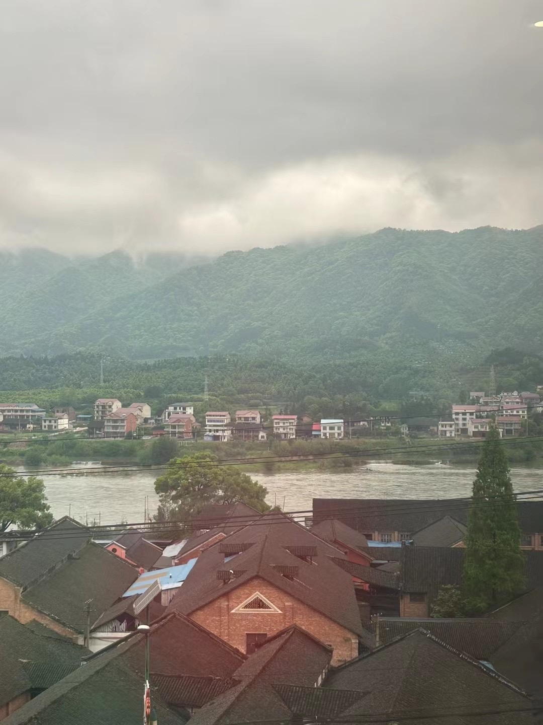 益阳安化小淹镇  1.交通:建议自驾,导航益阳小淹镇.  2.