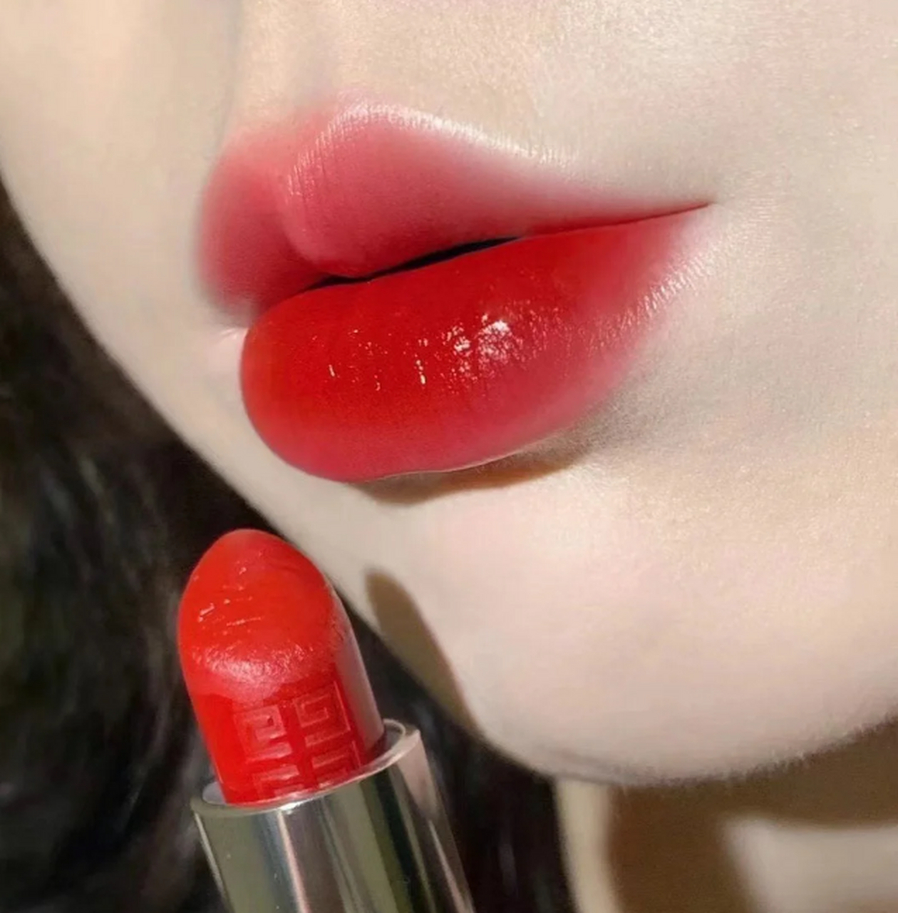 纪梵希口红,口碑爆棚的奢华之选!多款绝美色号让你轻松驾驭不同场合.