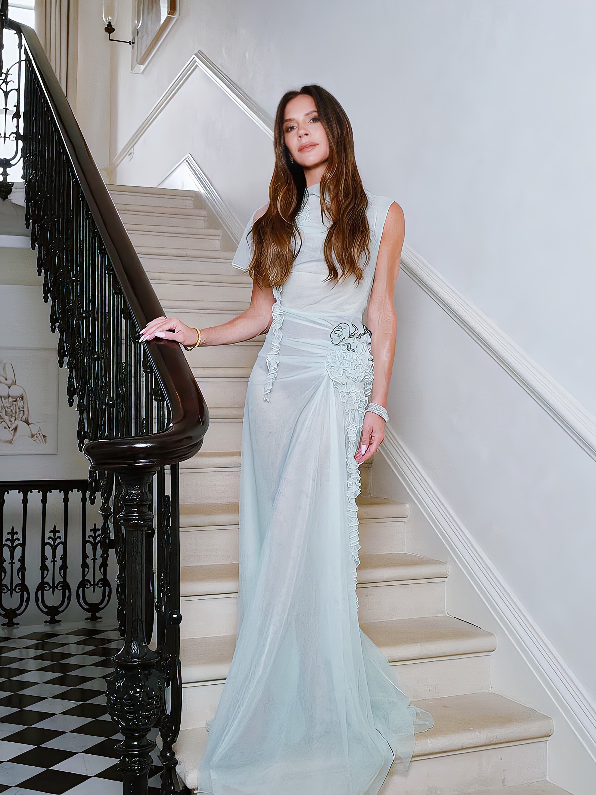 维多利亚50岁生日,全家人给老妈庆生