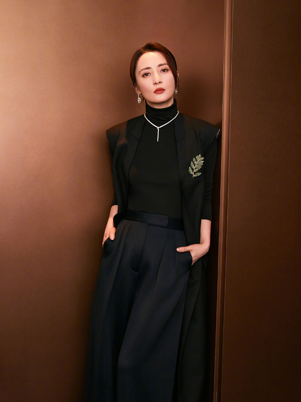 蒋勤勤美妆穿搭精选集:时尚与美丽的完美结合