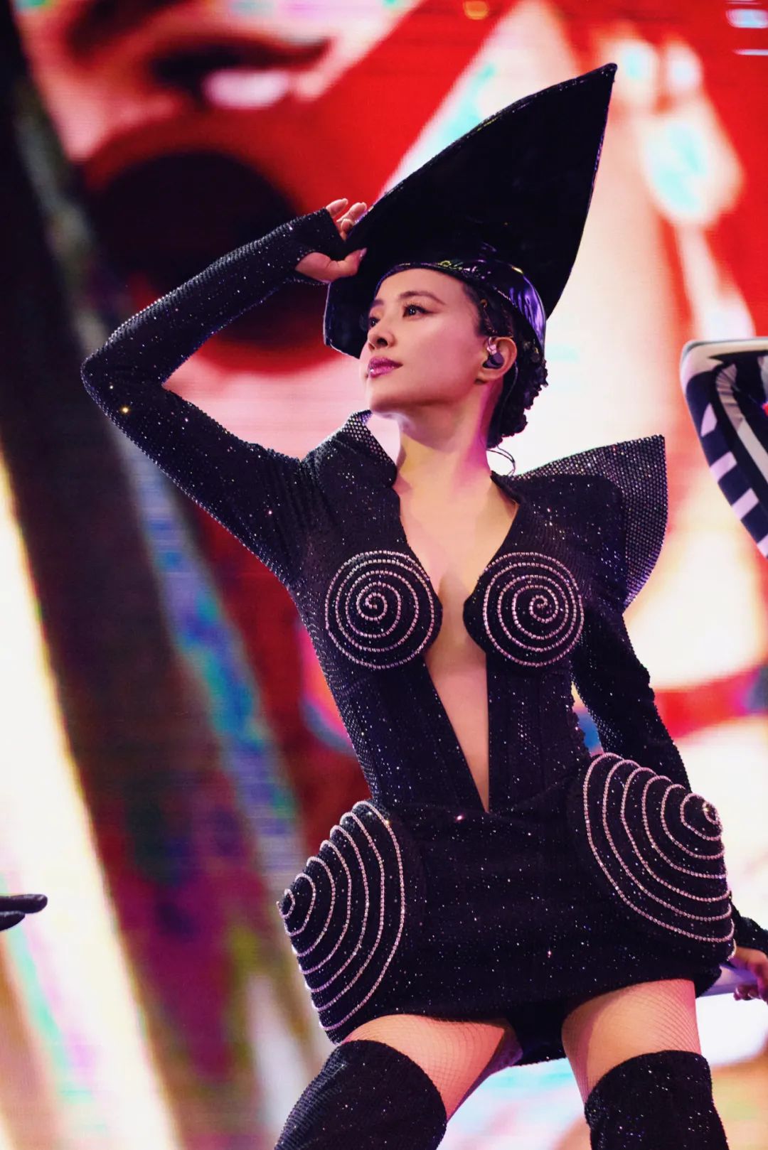 蔡依林温州演唱会,雨下的再大又怎样～开心的淋一场!