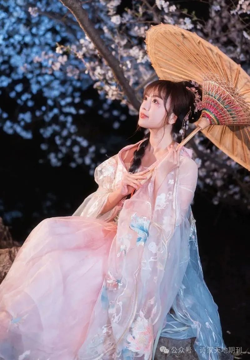 《诗家天地期刊》第 716期:绿野闲来趣味寻,恰逢谷雨畅怀深