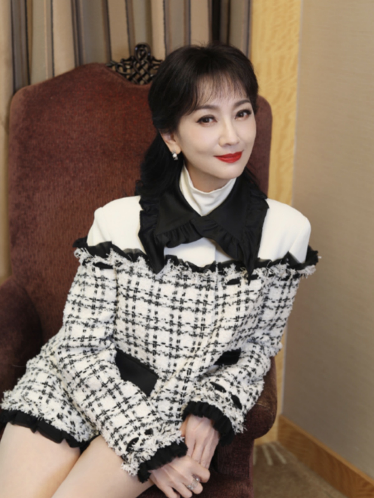 赵雅芝人称不老女神以其逆龄生长的状态令人惊叹