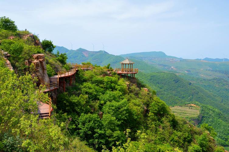 鲁山有什么好玩的地方景点,阿婆寨风景区游览指南