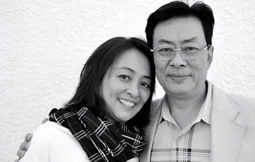 纪实王诗槐离婚后照顾智障儿子12年,再婚娶初恋为妻,如今苦尽甘来