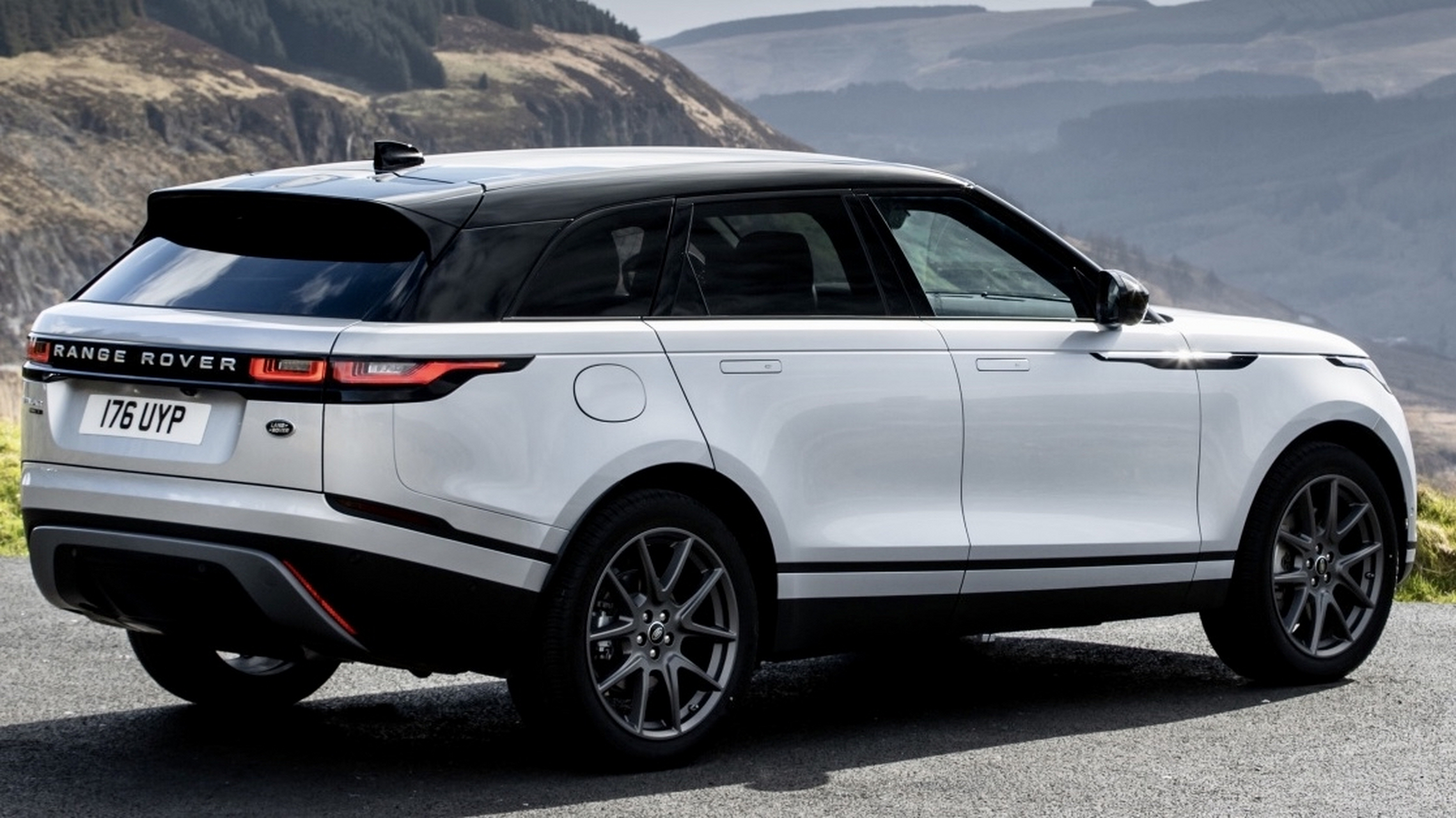 揽胜星脉suv车型,要姿态有姿态,要运动有运动,要个性有个性