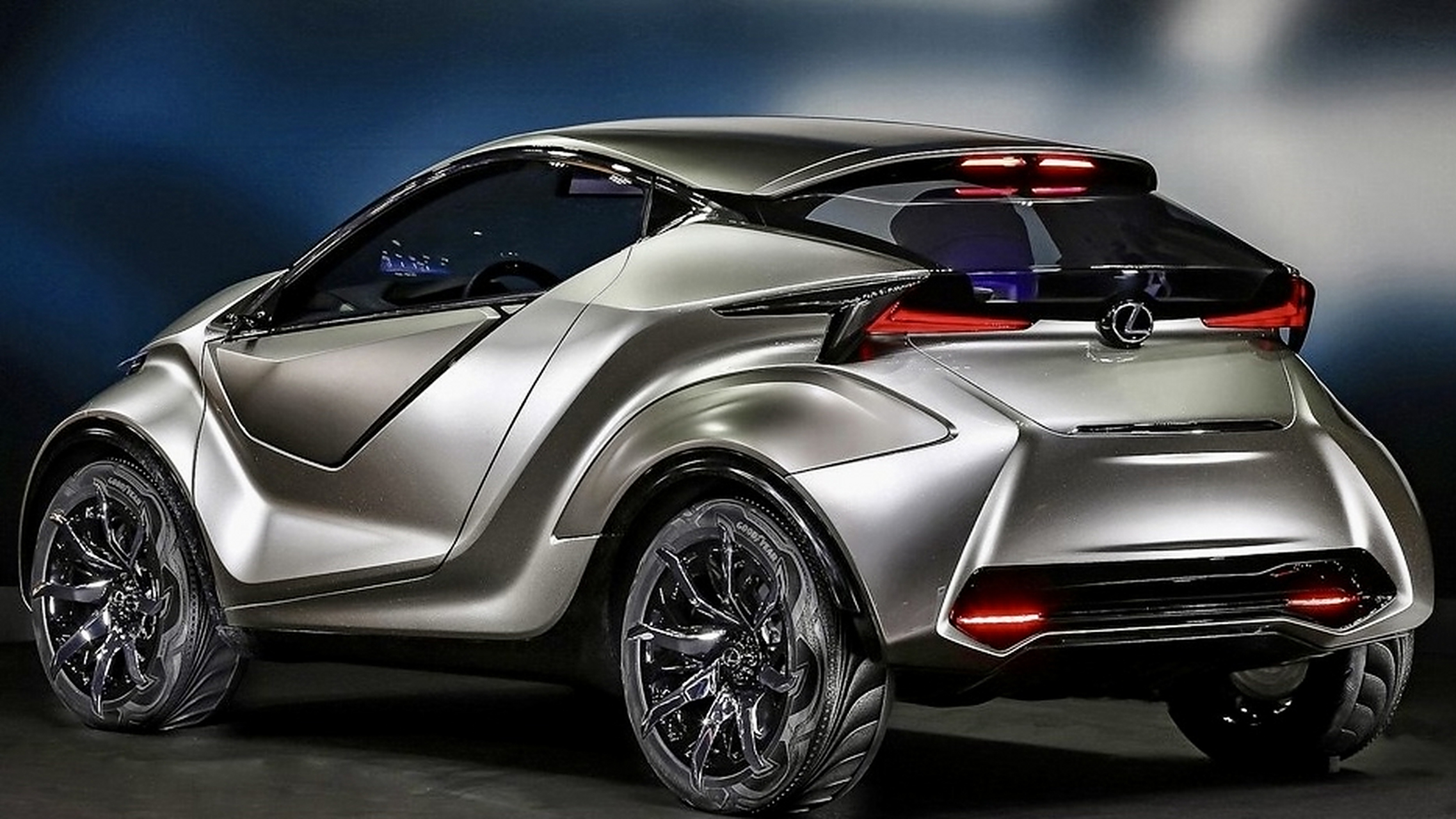 这是雷克萨斯的一款超级霸气的超级迷你型双开门车型