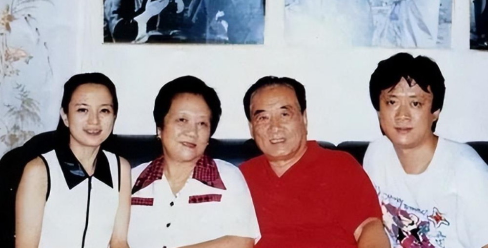 回顾87版《红楼梦》十二金钗现状,个个经历坎坷,有人58岁还未婚