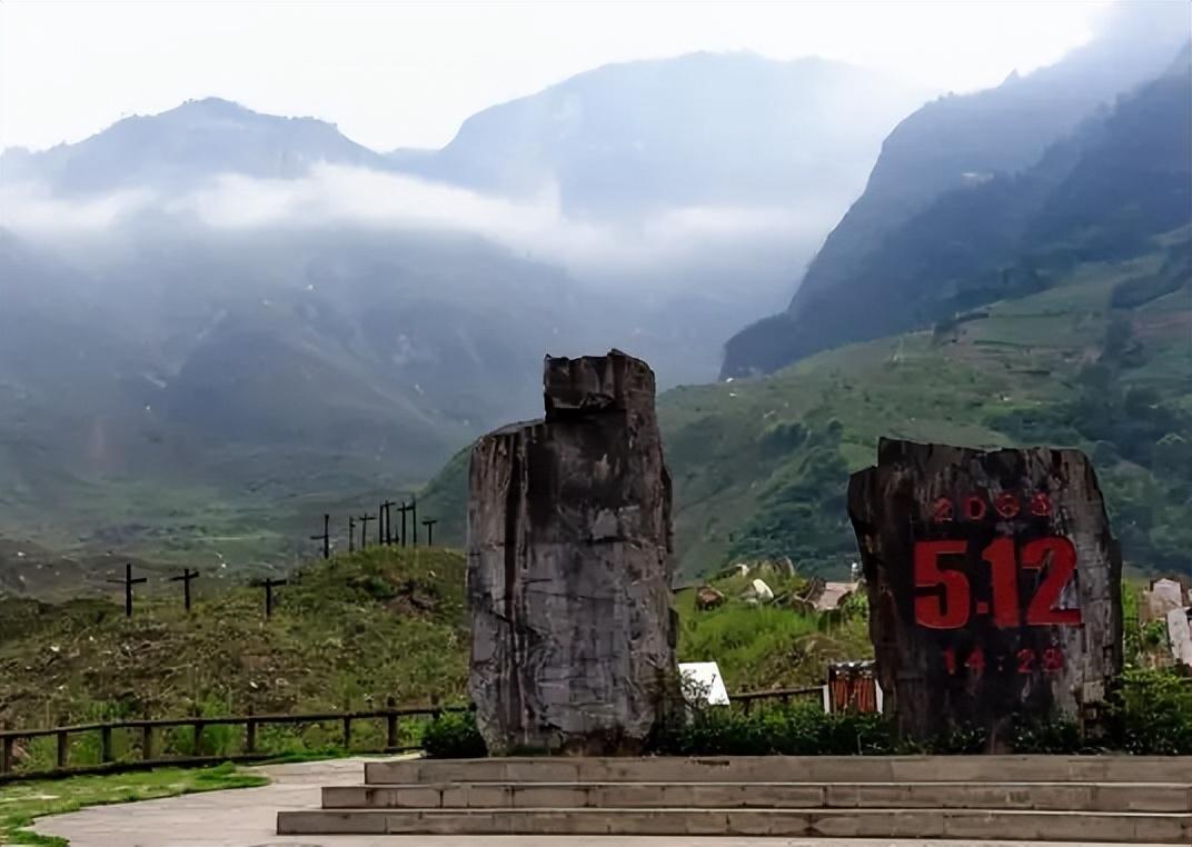 谈起这场灾难带来的伤痛,时任广元市市长马华泣不成声:"今天到了木鱼