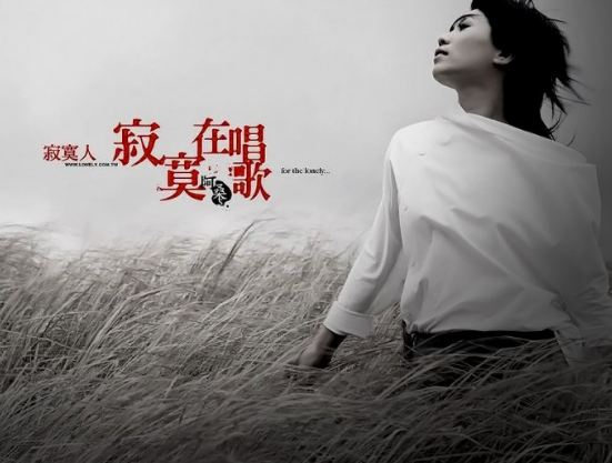 回顾:以为他们退出歌坛,其实已悄然离逝,再也见不到的9位歌星