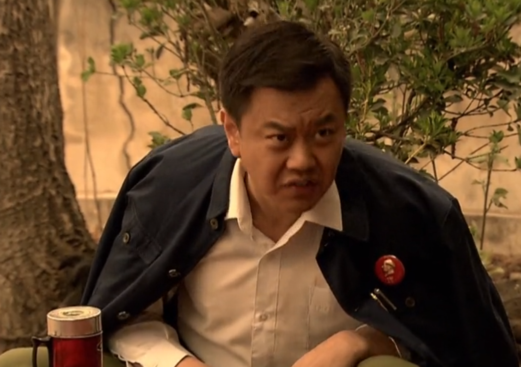 冯嘉怡:被誉为"最贵龙套",片酬不够车油钱,不为片酬为过瘾