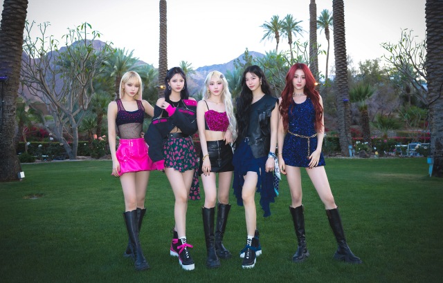 13日首度登上美国「科切拉音乐节(coachella)」,成为继blackpink,2ne1