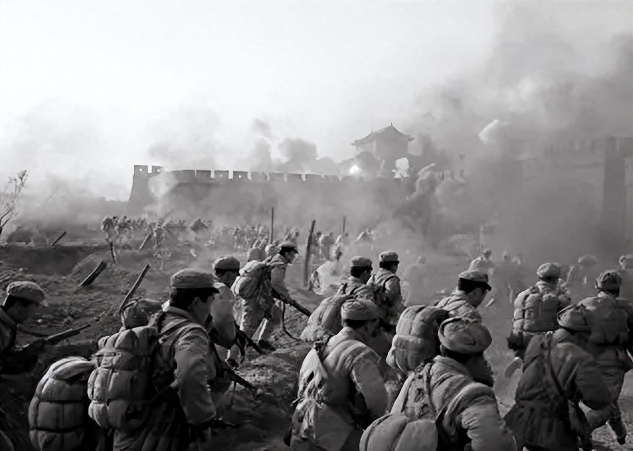 功德林首批特赦战犯陈长捷,多年后却杀妻自尽,他为何也这么做?