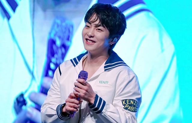 exo xiumin睽违五年带2位男神!现场预告很快会再来