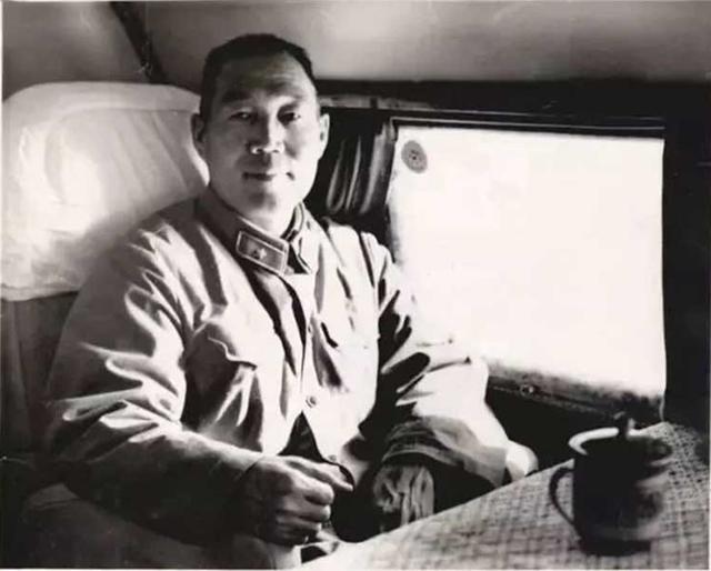 守上甘岭,搞核试验,九死一生的张蕴钰将军,与核酸公司有无关系