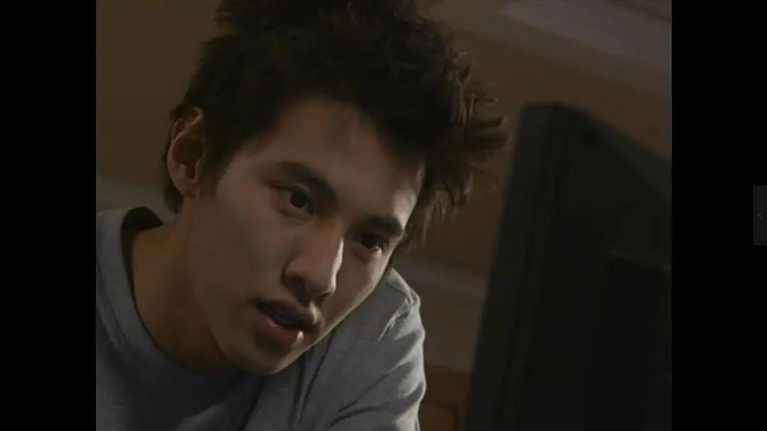 韩剧男主早期颜值对比,零整容美男好多,个个都是极品男神