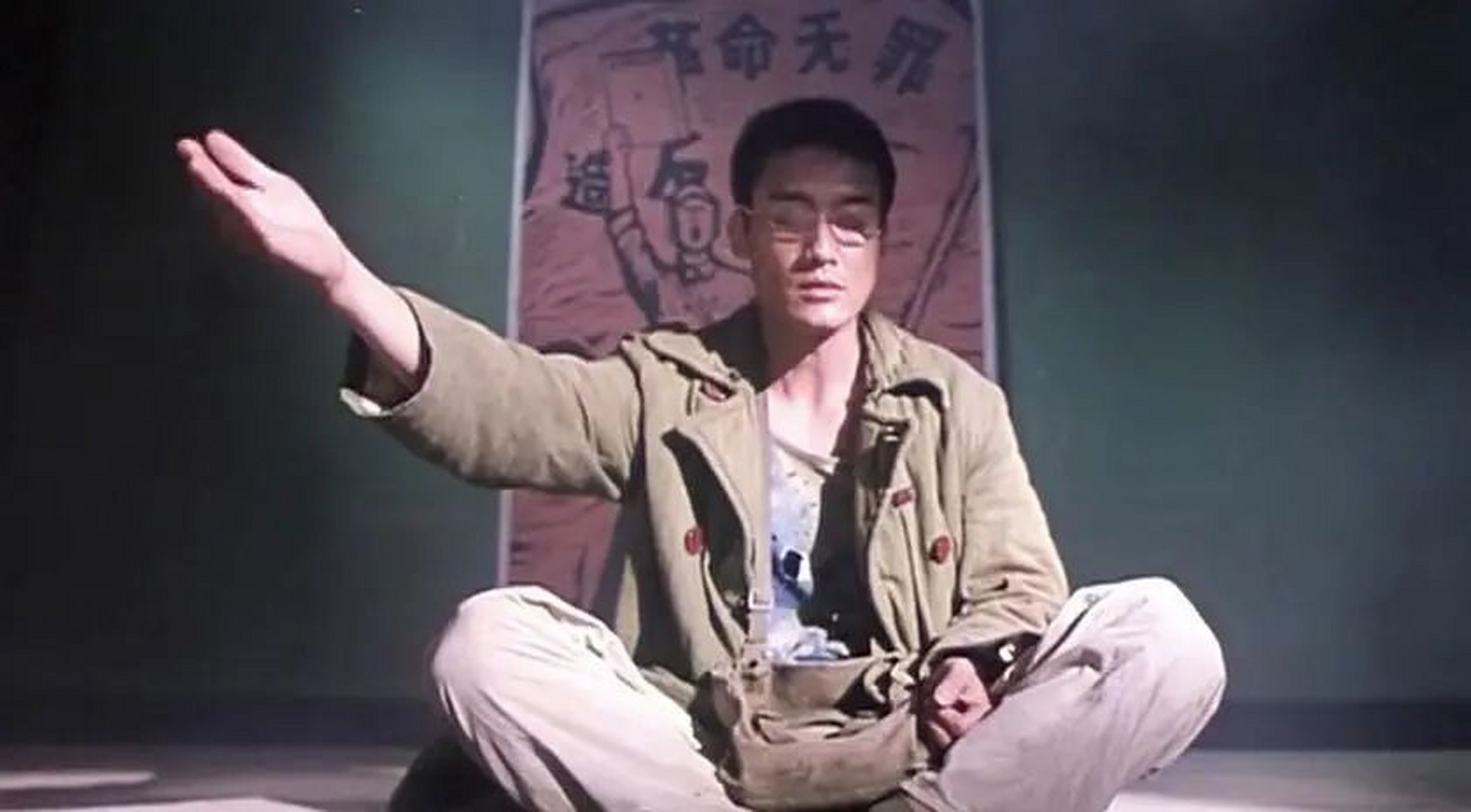 阿城的小说《棋王》以中国传统手法讲述知青王一生在贫困中坚持下棋的