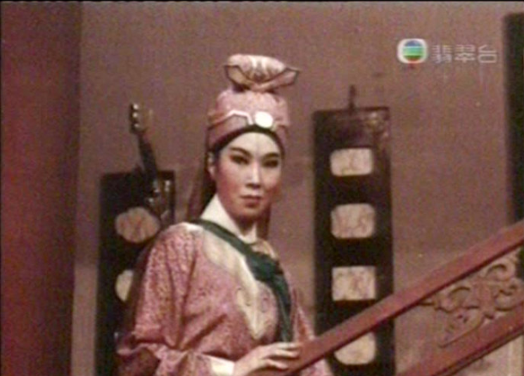 山狗1980女主角图片