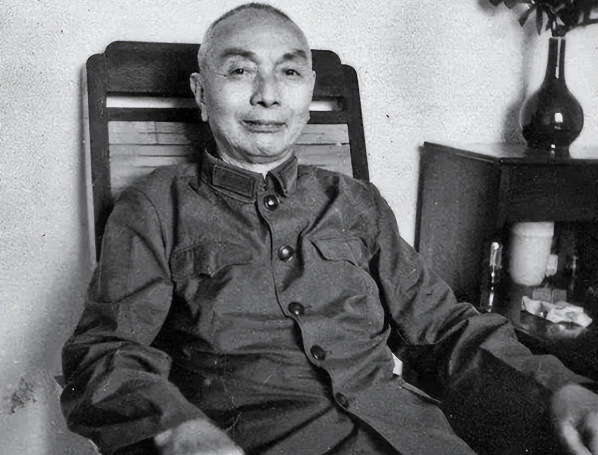 1989年黄维访问台湾前,国民党力劝他留在台湾,为何被他严词拒绝