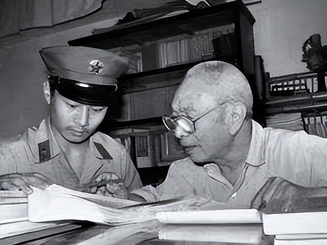 1990年,退休的郭汝瑰来京找张震,话说一半被打断:一定全力支持