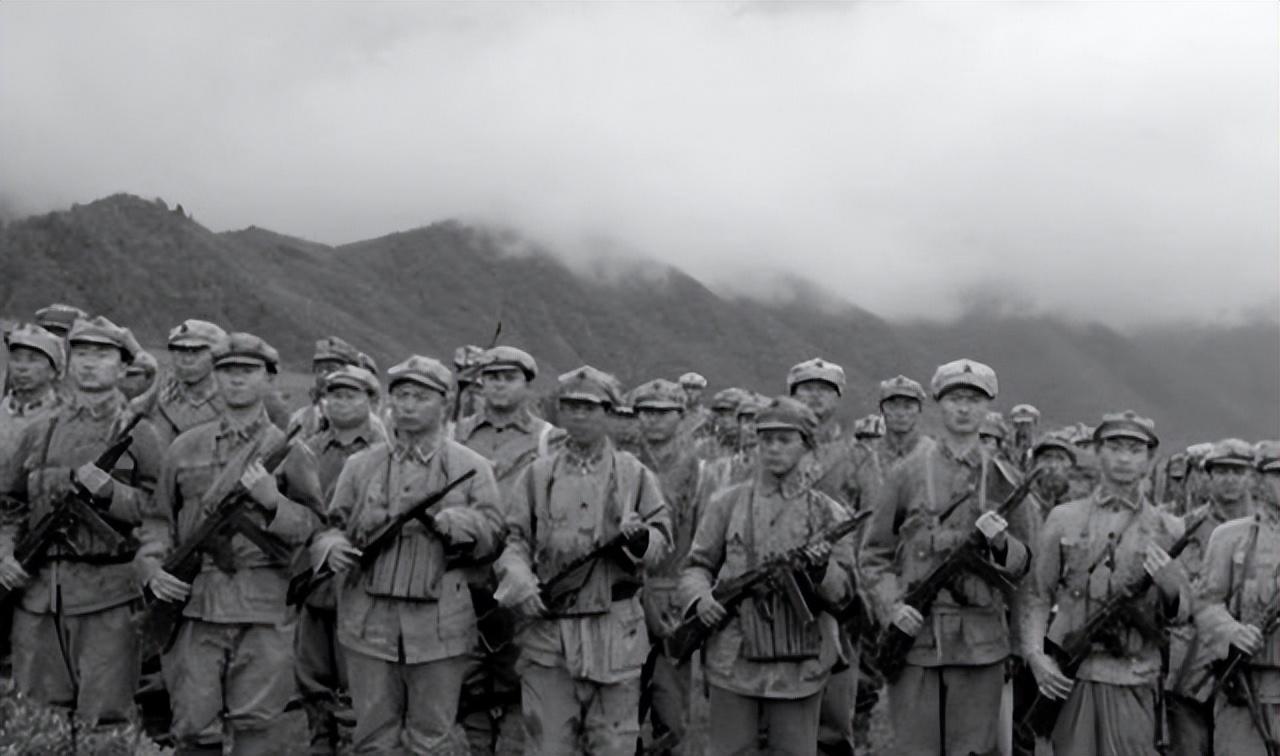 因没接到周总理撤退令,400红军坚守阵地12年,战斗到解放战争