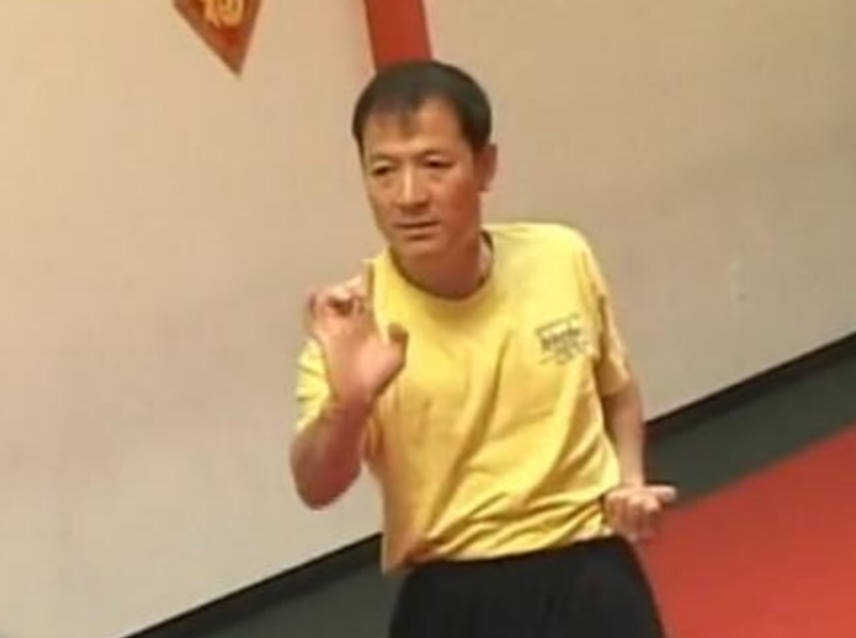 回顾《少林寺》演员现状,女主弃国籍,2位出家,3位演员