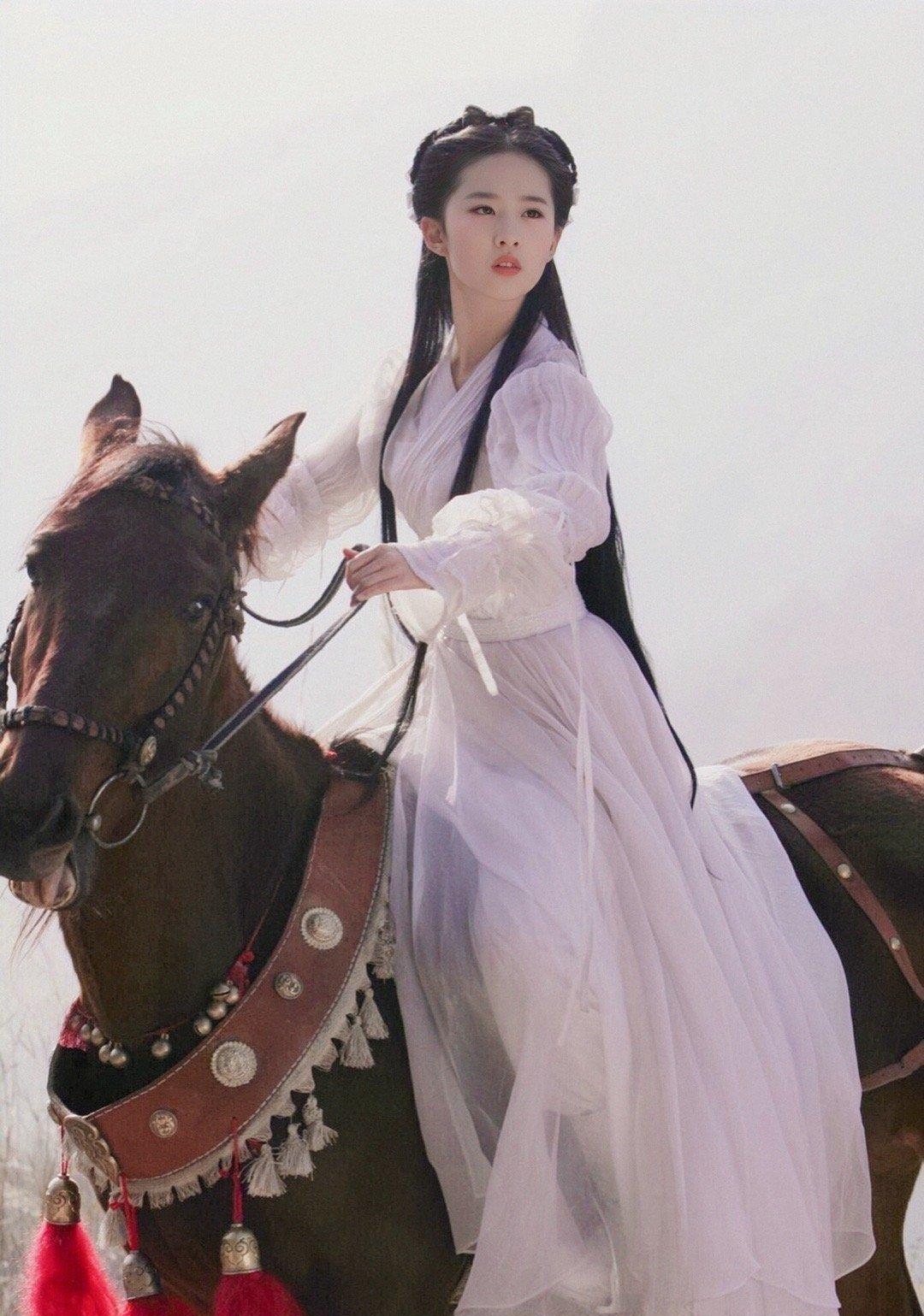 真是仙女姐姐 网友评论 翩若惊鸿婉若游龙 窈窕淑女君子好逑